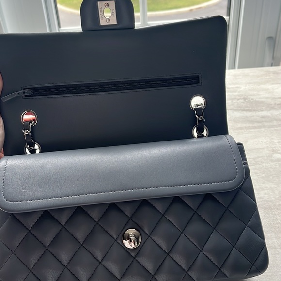 Leather shoulder bag CC - Picture 6 of 8